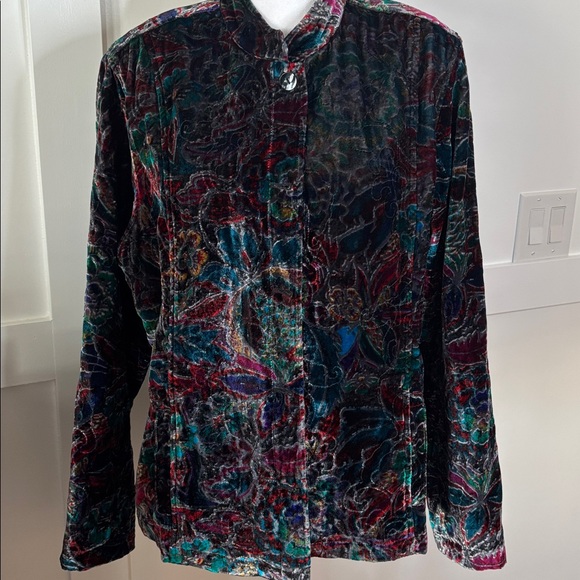 Chico's Jackets & Blazers - Chico's Vibrant Velvet Jacket size 2 in excellent condition
